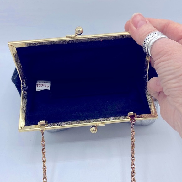 Vintage Walborg Petit Point Floral Tapestry Black Purse Clutch Evening Bag - Picture 8 of 15